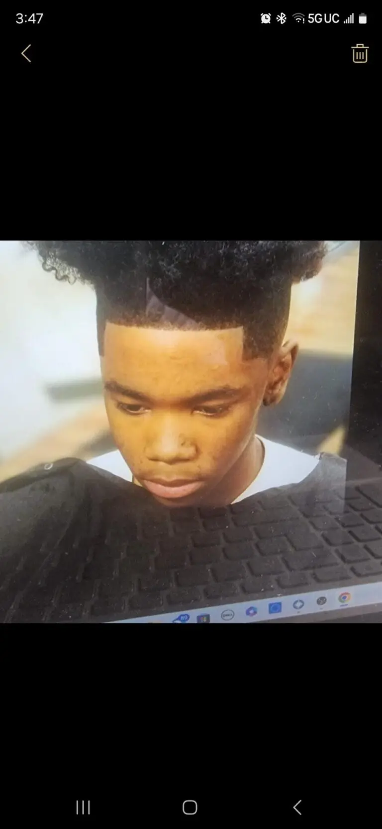 TinOffeyflwL80KbLLzT1742936076276 scaled 768x1664