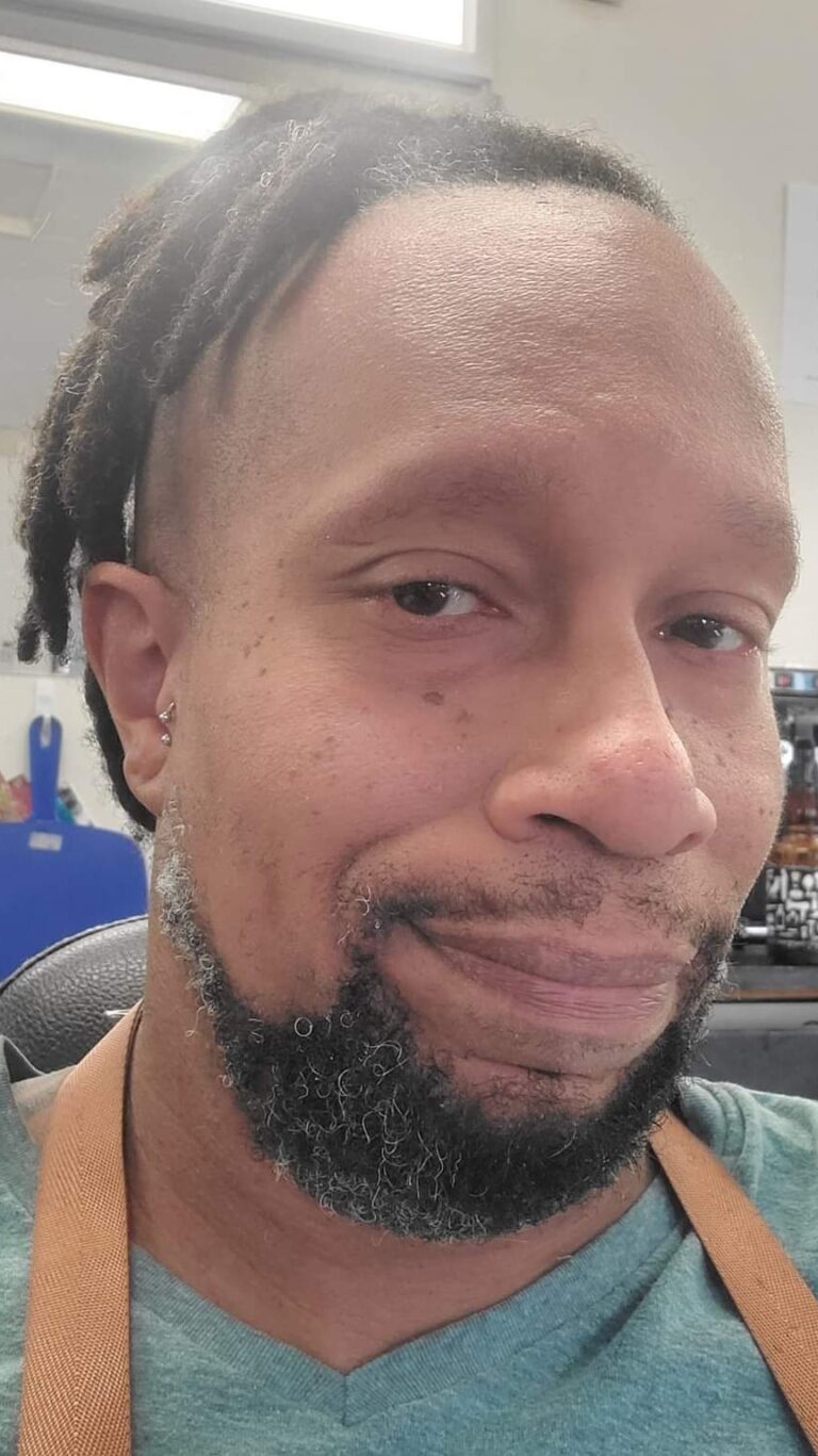 VCnW5ssAvhQGo091NEXL1753378320233 1 768x1367