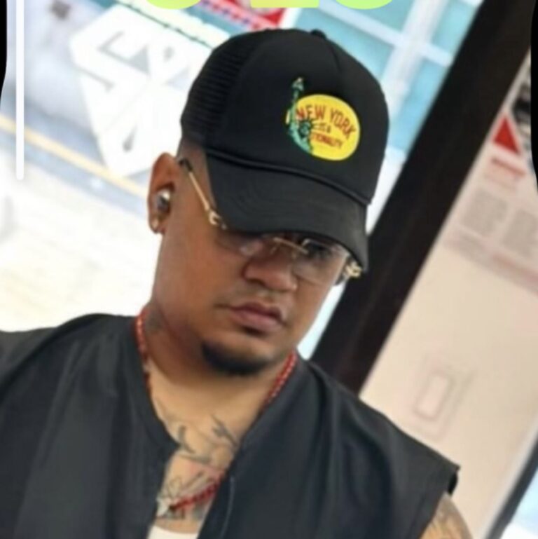 ILnILiZvVrTLUlB6RyJO1742877524594 768x769