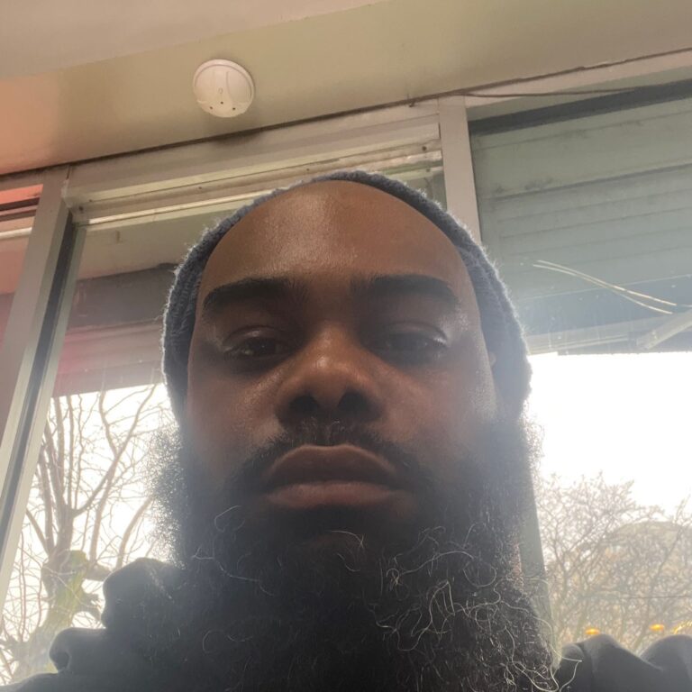 0Yeglt5EueN4GCv9CEDD1712522983863 768x768