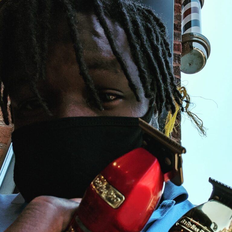 nEymIRWUpA9D4B2pvzjJ1698772799104 768x768